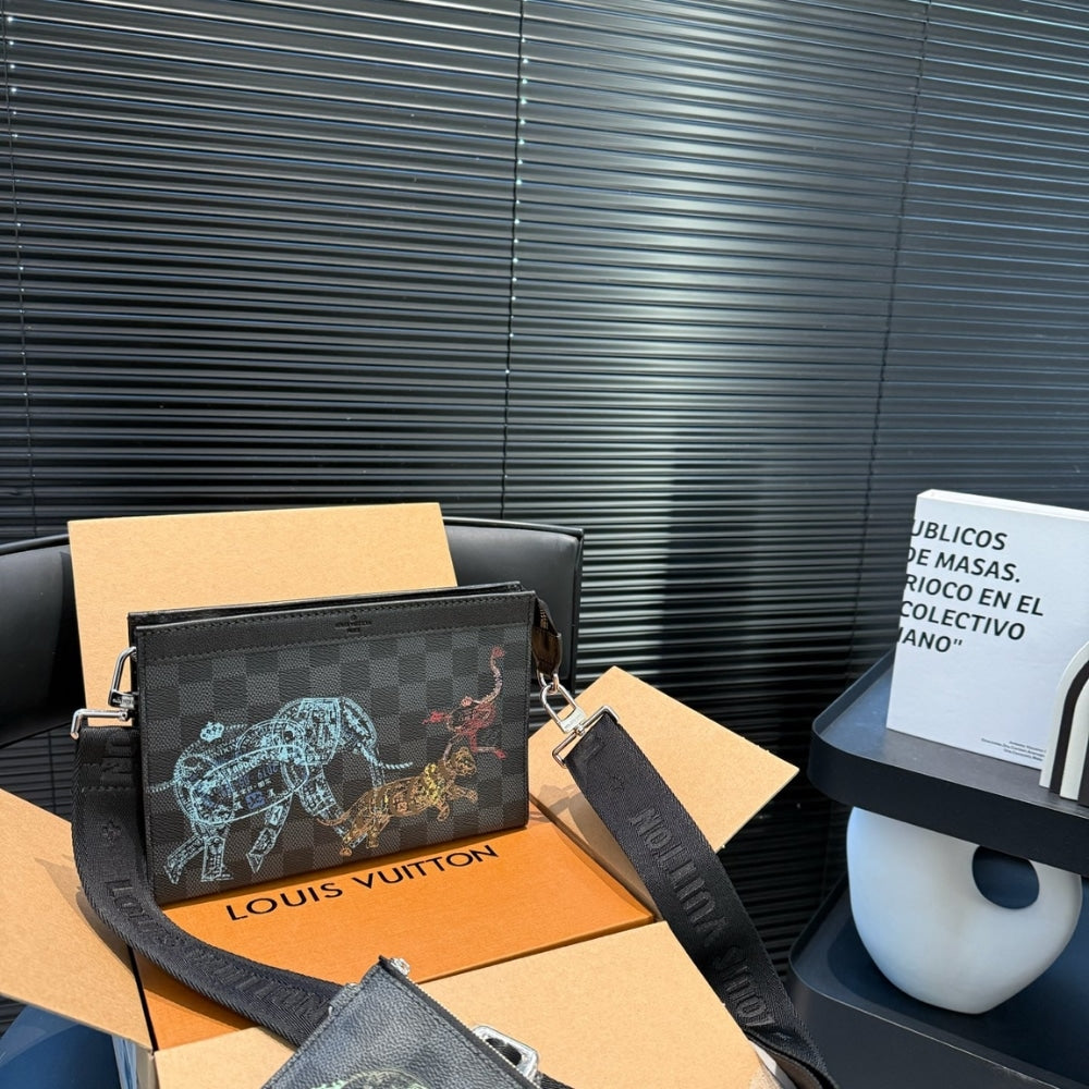 LOUIS VUITTON POCHETTE VOYAGE MM DAMIER GRAPHITE STAMPS BLACK 27CM N64605