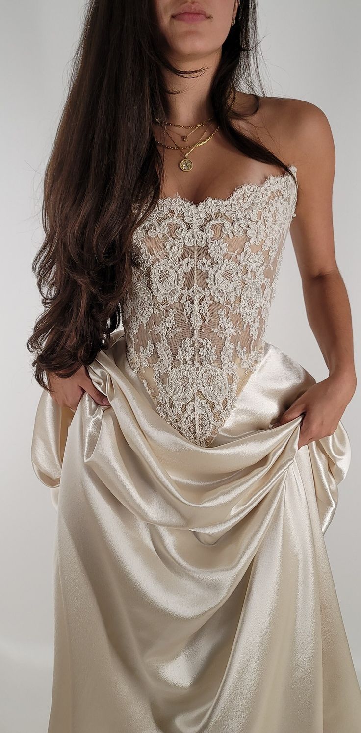 Elegant A Line Strapless Lace Satin Long Prom Dress Evening Dress SH2554