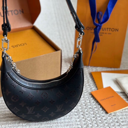 LOUIS VUITTON LOOP BAG BLACK 24CM M11267