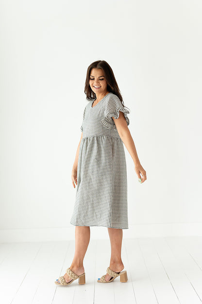 loveedsTM-Jenni Gingham Ruffle-Sleeve Dress in Light Grey