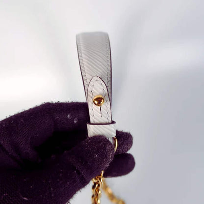 LOUIS VUITTON TWIST MM WHITE 23CM M21111