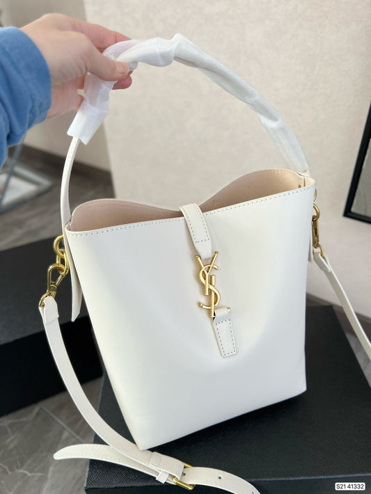 YSL LE 5 À 7 SUPPLE SMALL IN GRAINED