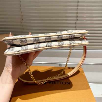 LOUIS VUITTON LIV POCHETTE DAMIER AZUR 24CM