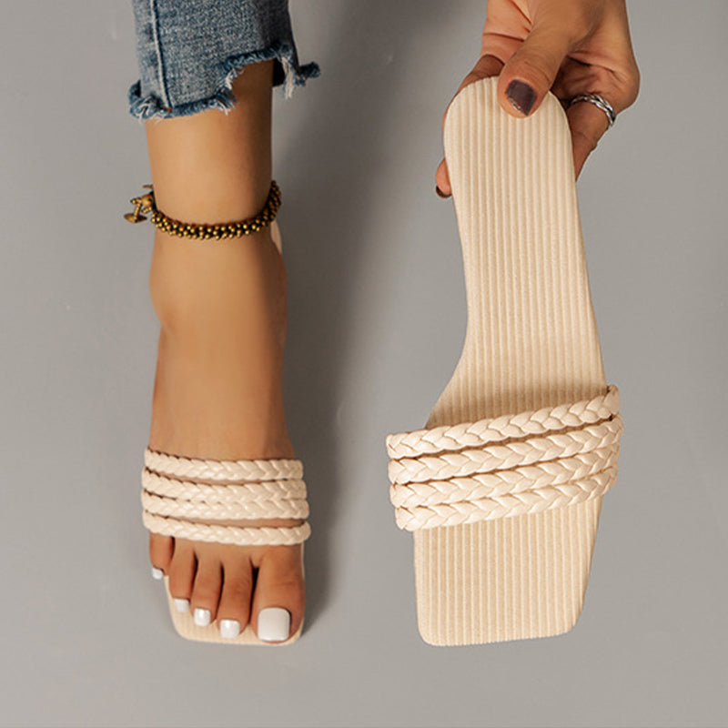 One word strap outer wear fashion sandals