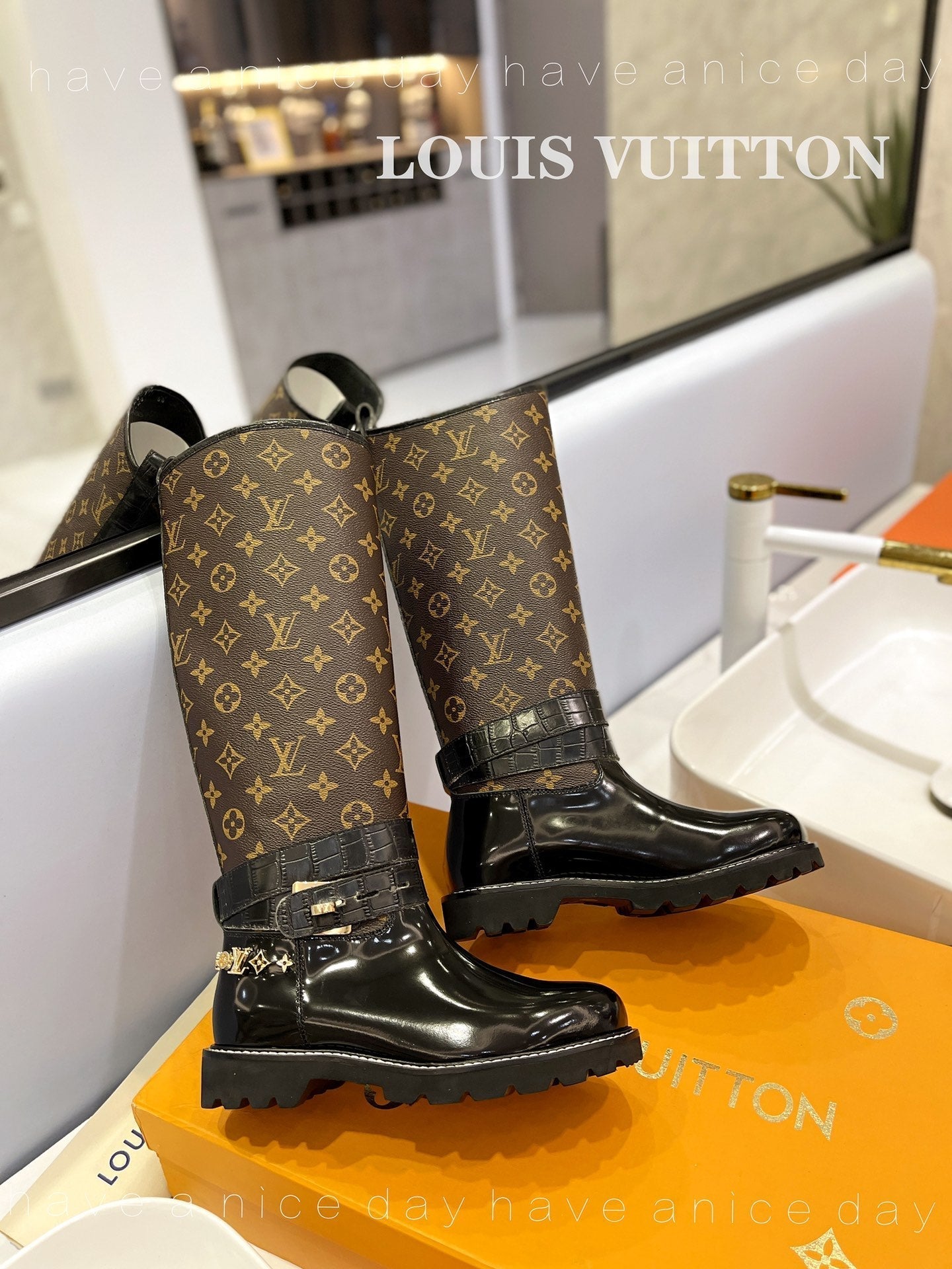 Premium LUV BOOTS 029