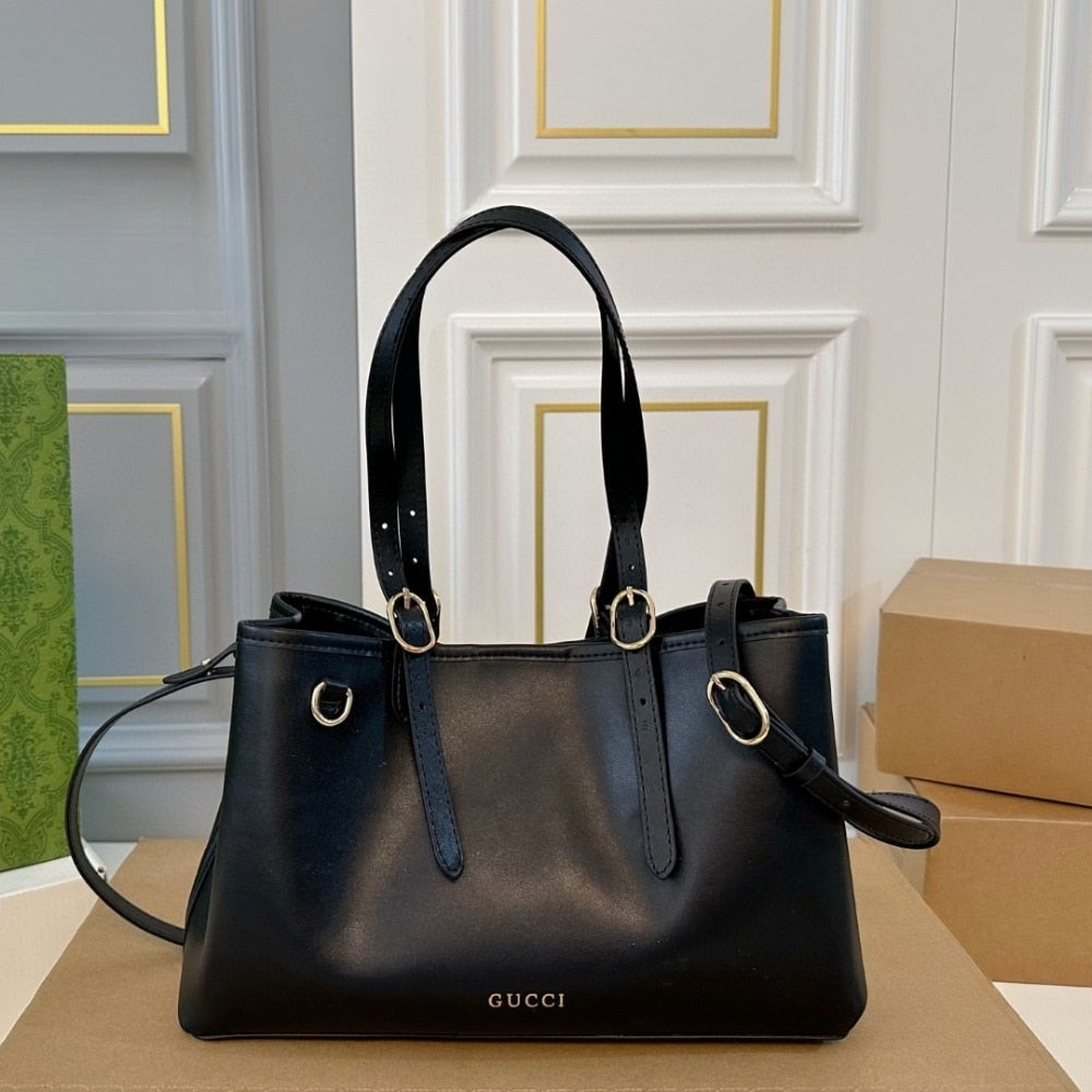 GUCCI GG EMBLEM LARGE TOTE BAG BLACK 31CM 815213 AAEC2 1000