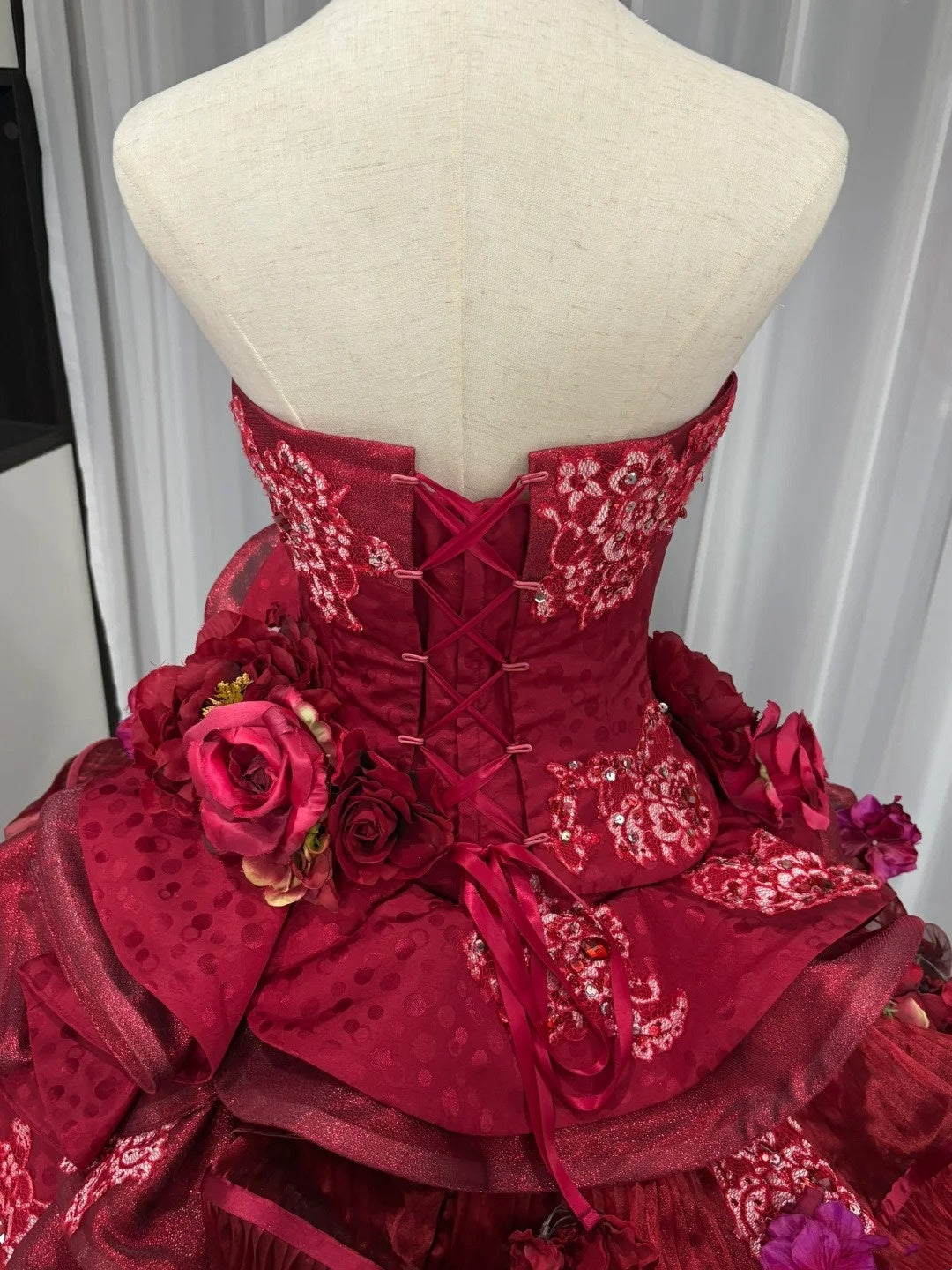 Red floral beaded maximalist long tulle ball gown 16th birthday dress Quinceanera Dress gh4738