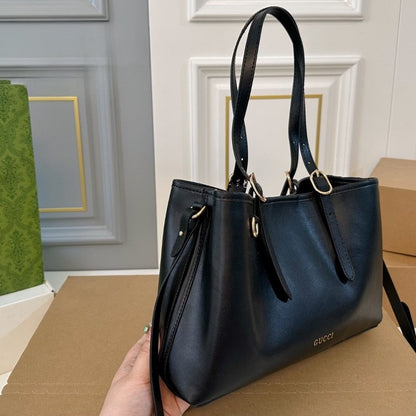 GUCCI GG EMBLEM LARGE TOTE BAG BLACK 31CM 815213 AAEC2 1000