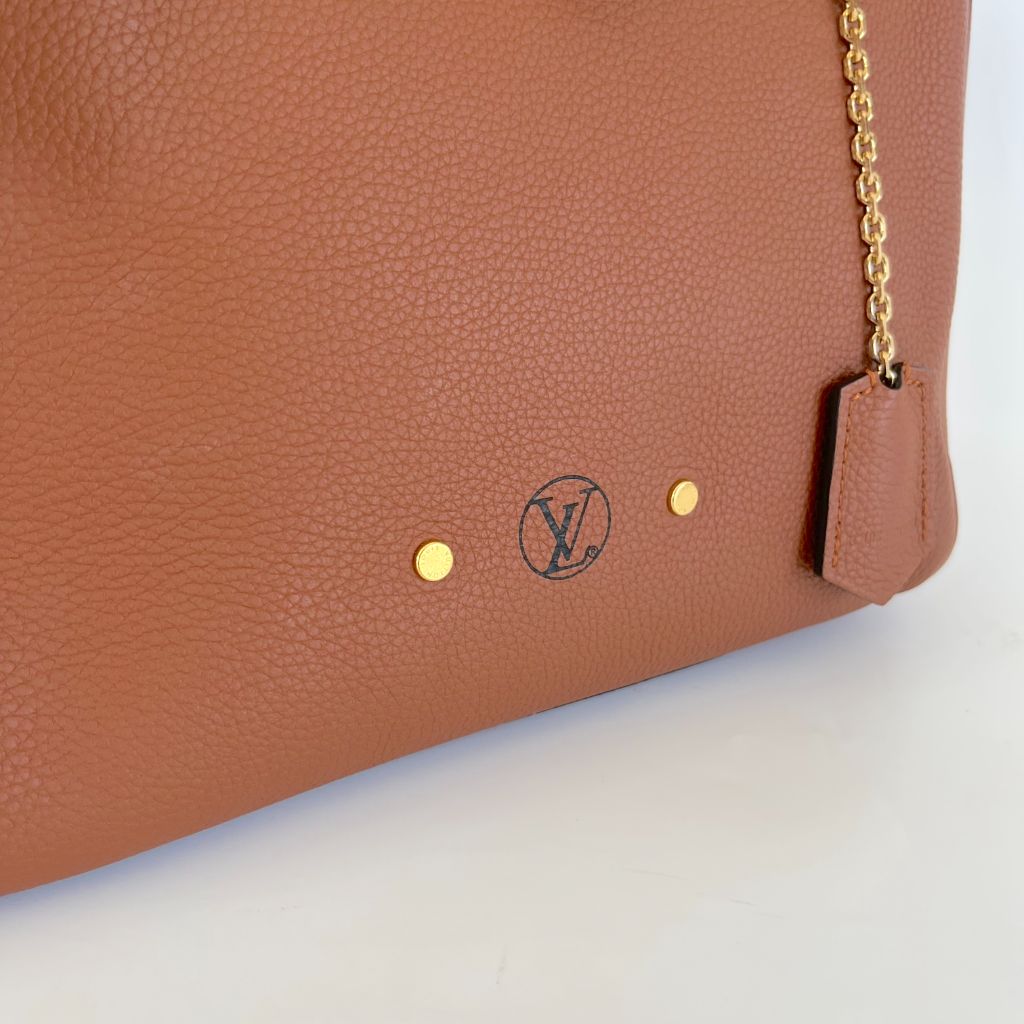 Louis Vuitton Milla Veau Nuage Calfskin PM Bag