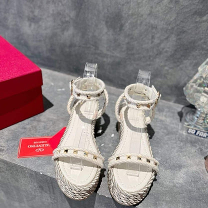 VALENTINO ROCKSTUD FLATFORM SANDAL WHITE