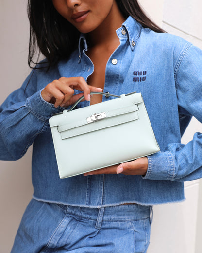 *HOT NEW COLOUR* Hermès Mini Kelly Pochette Bag in Vert Peppermint Swift Leather with Palladium Hardware