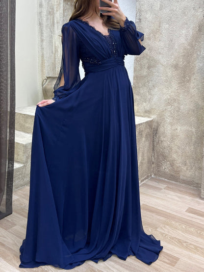V-neck Long Sleeve Solid Color Maxi Dress