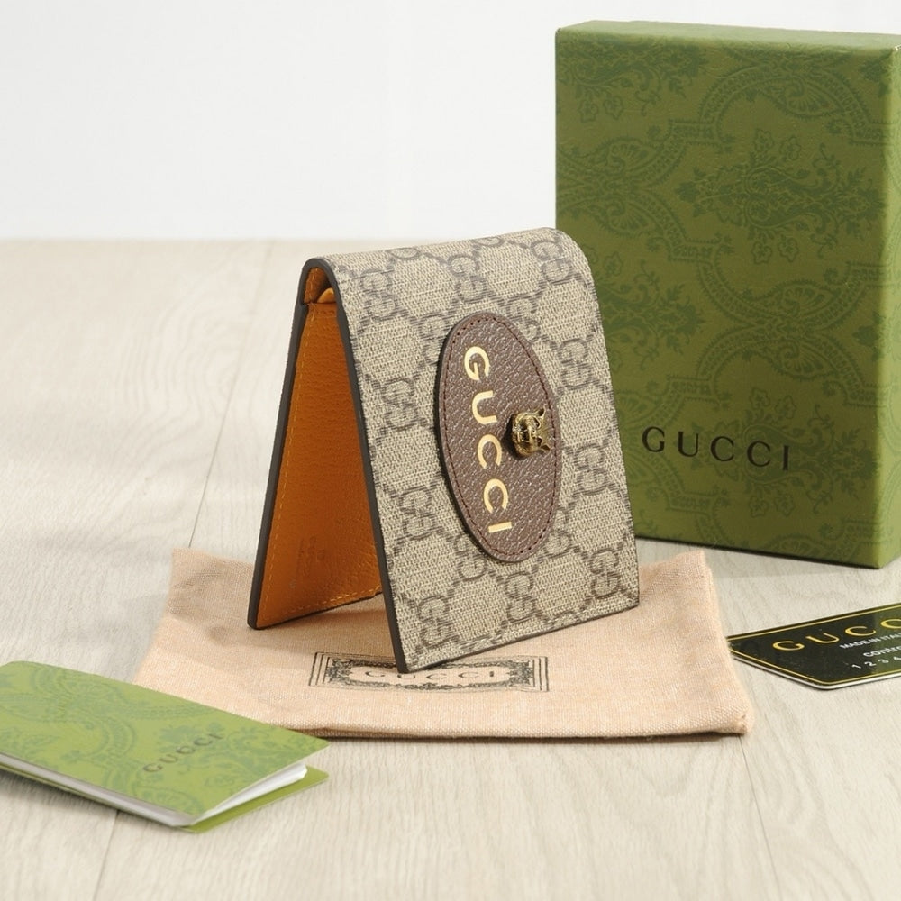 GUCCI NEO VINTAGE GG SUPREME WALLET BEIGE 12CM