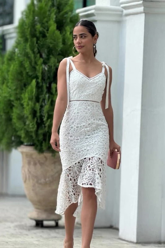 loveedsTM-Niche sexy V-neck suspender dress high-grade lace long skirt