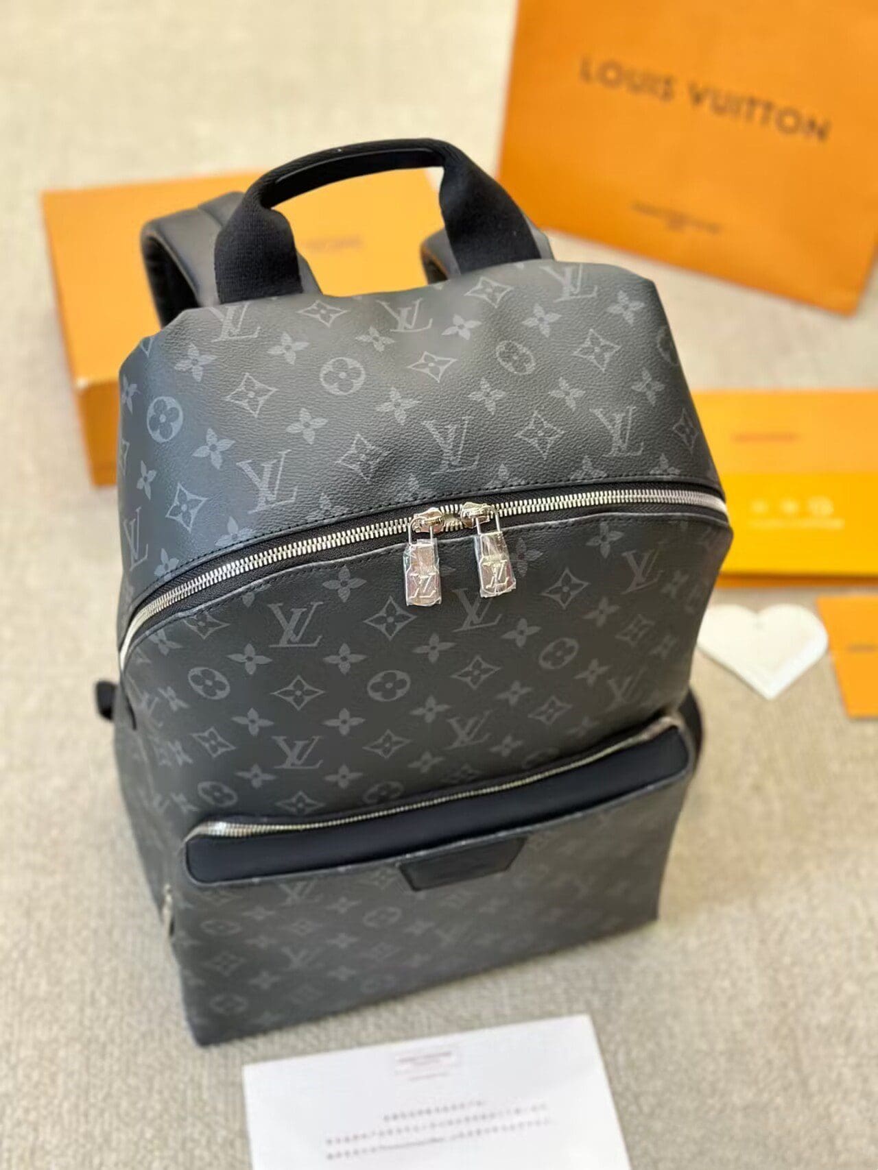 Louis Vuitton DISCOVERY Backpack  M43186
