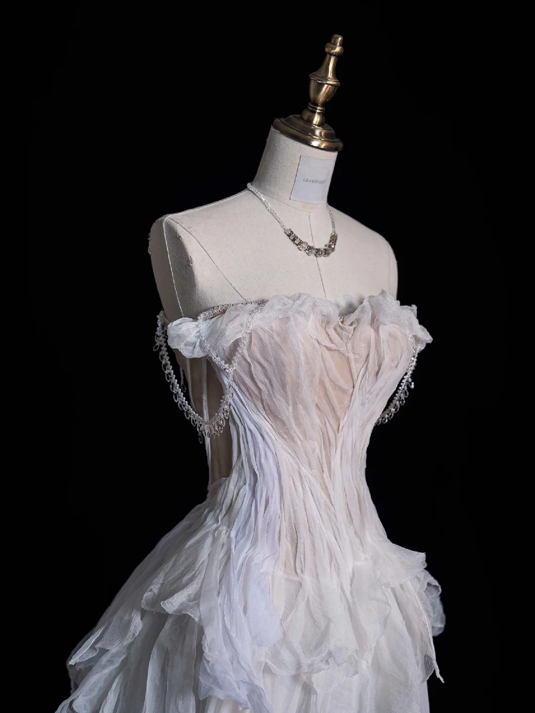 Unique A Line Off the Shoulder White Chiffon Long Sweep Prom Dress Graduation Prom Dress SH2565