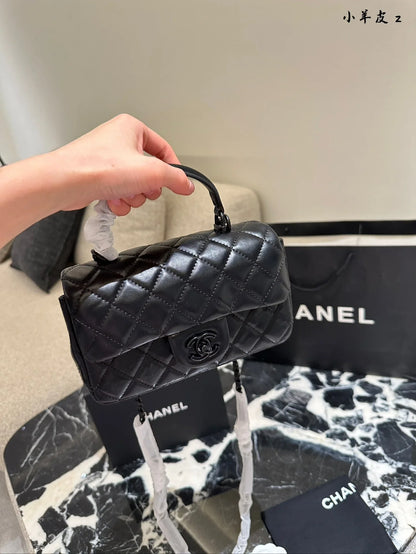 CHANEL Classic Black Lambskin Tote Bag 20×13×9cm