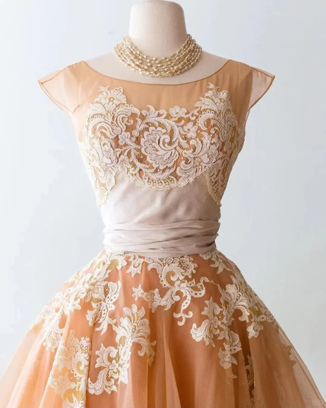 A Line Lace Dark Apricot Vintage Homecoming Dresses Short Prom Dress Short Party Dress SH3712