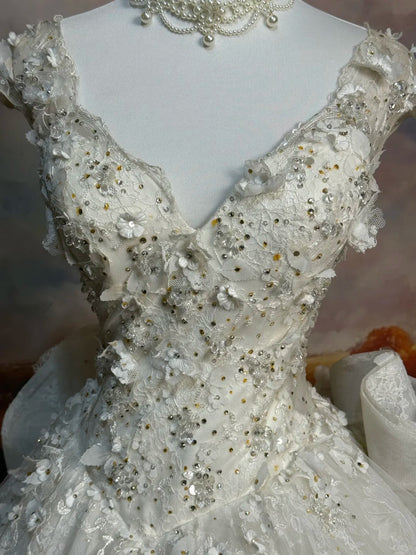 A Line Lace Wedding Dress Sleeveless Long Bridal Dress   cg25947