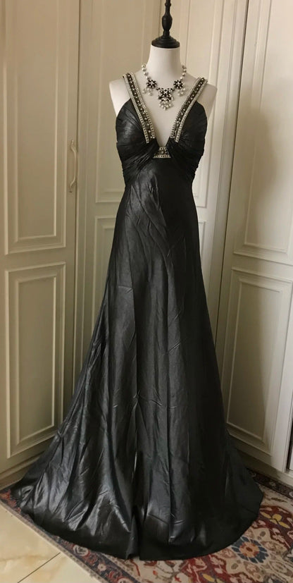 ___Black beaded mysterious and noble black swan vintag Downton Abbey deep V long satin ball gown evening dress gh4390