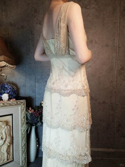 Ivory romantic beautiful gentle vintage long lace beaded layered cake ball dress evening dress party dress gh4795