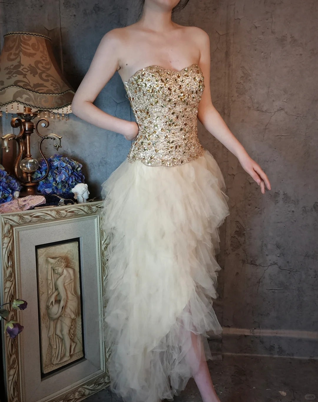 Ivory white gorgeous beautiful vintage long tulle yellow crystal beaded princess style fluffy ball gown evening dress party dress gh4796