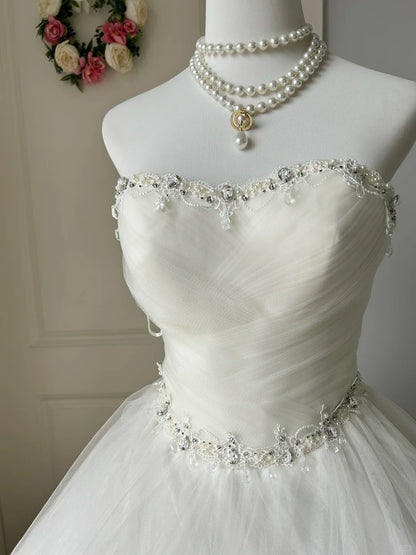 A Line White Tulle Strapless Wedding Dress Sleeveless Long Bridal Dress   cg25992