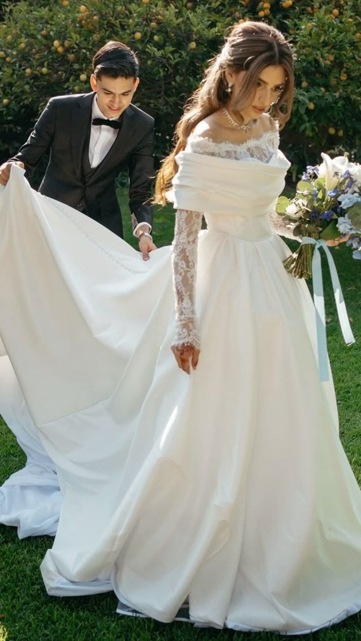 A Line Off Shoulder Lace Long Wedding Dress Bridal Dresses    fg7772