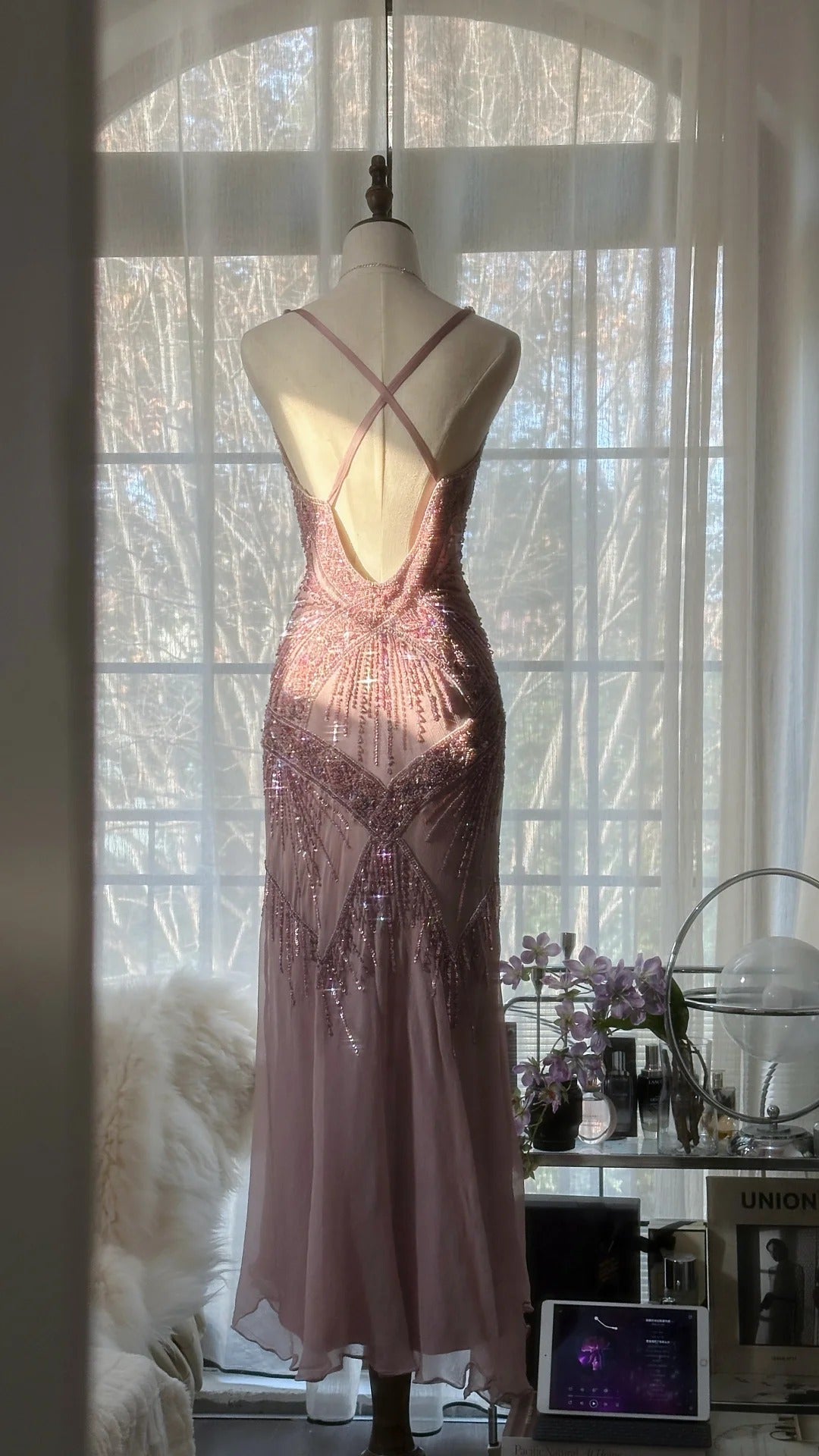Pink Purple Romantic Fashion Elegant Exquisite Beaded Spaghetti Strap Long Tulle Chiffon Ruffle Ball Gown Evening Gown Party Dress gh4059
