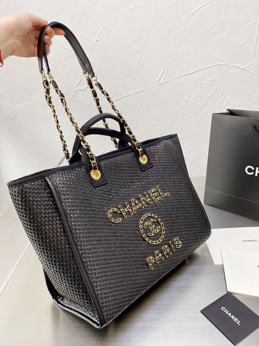 CHANEL Deauville