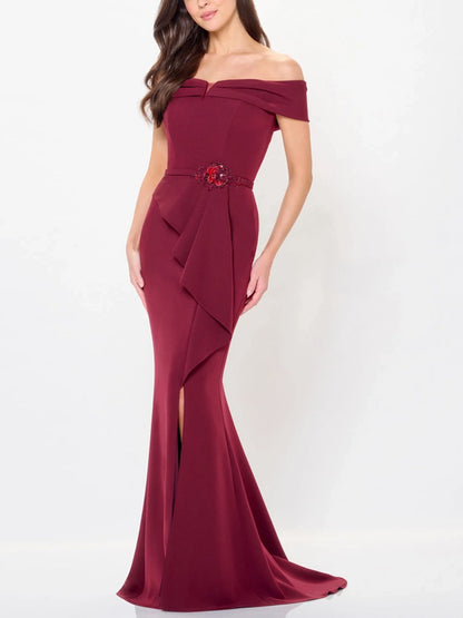 Off-the-shoulder Solid Color Maxi Dress