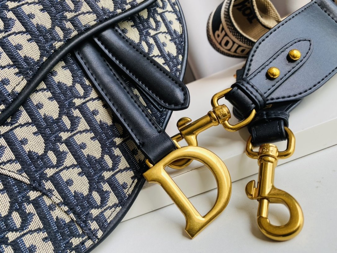 Dior Saddle Belt Bag Oblique