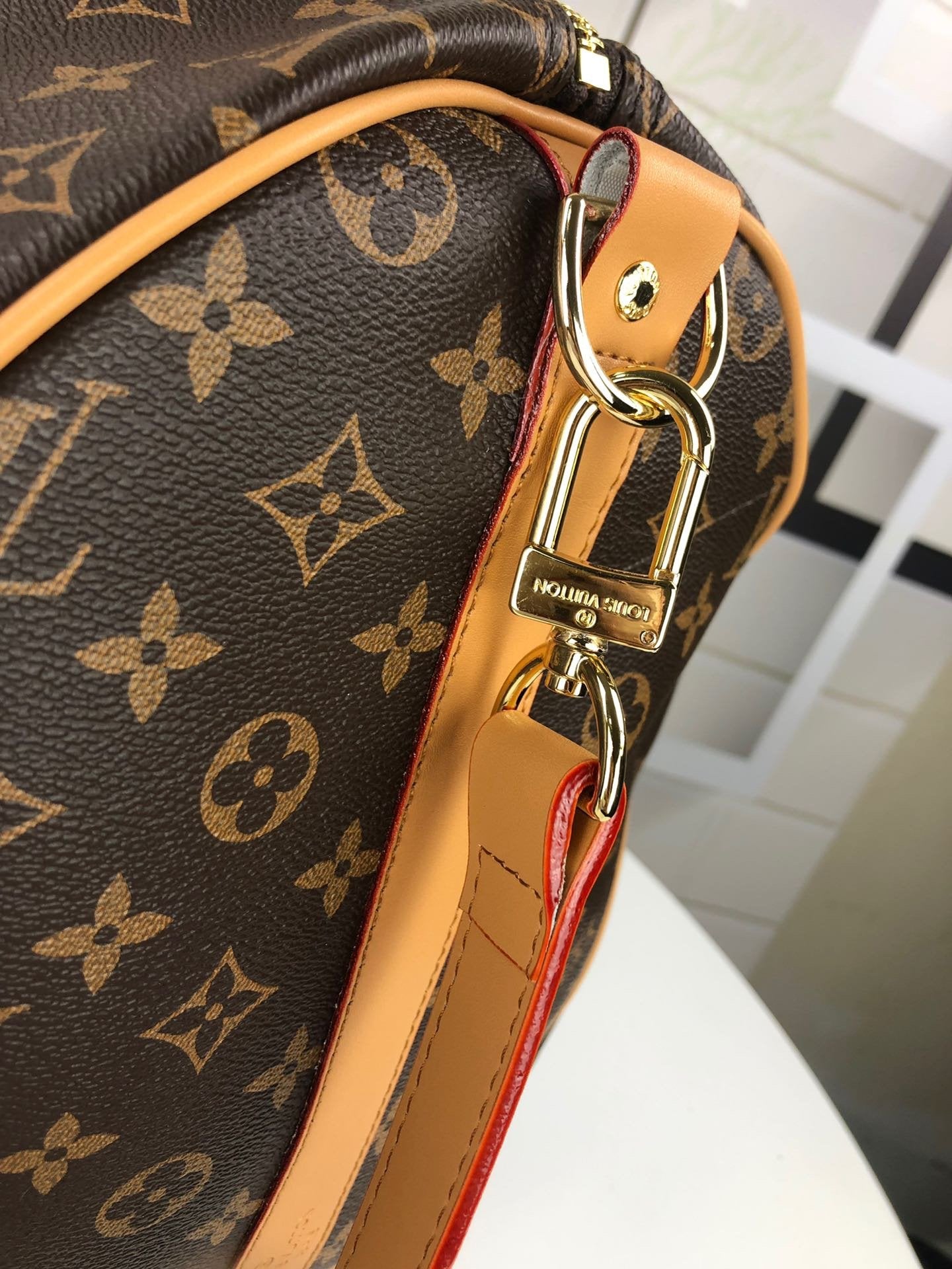 Louis Vuitton Monogram Keepall Bandouliere 60 Travel Bag