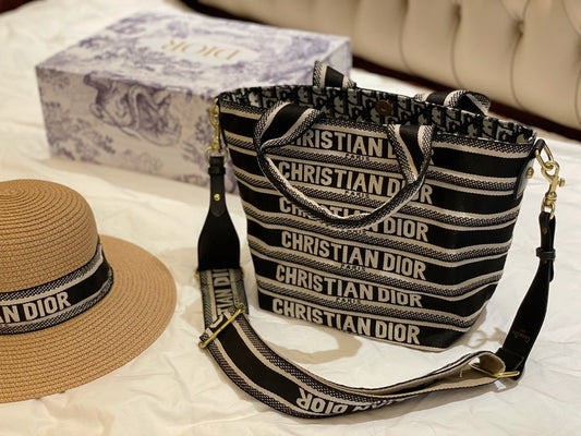 DIOR HAT BASKET BAG