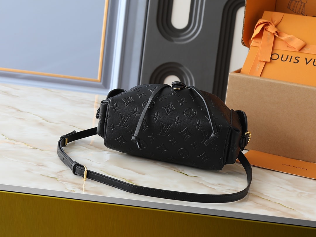 LOUIS VUITTON ODYSSEE BLACK 27CM M25554
