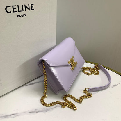 WALLET ON CHAIN MARGO in Shiny calfskin