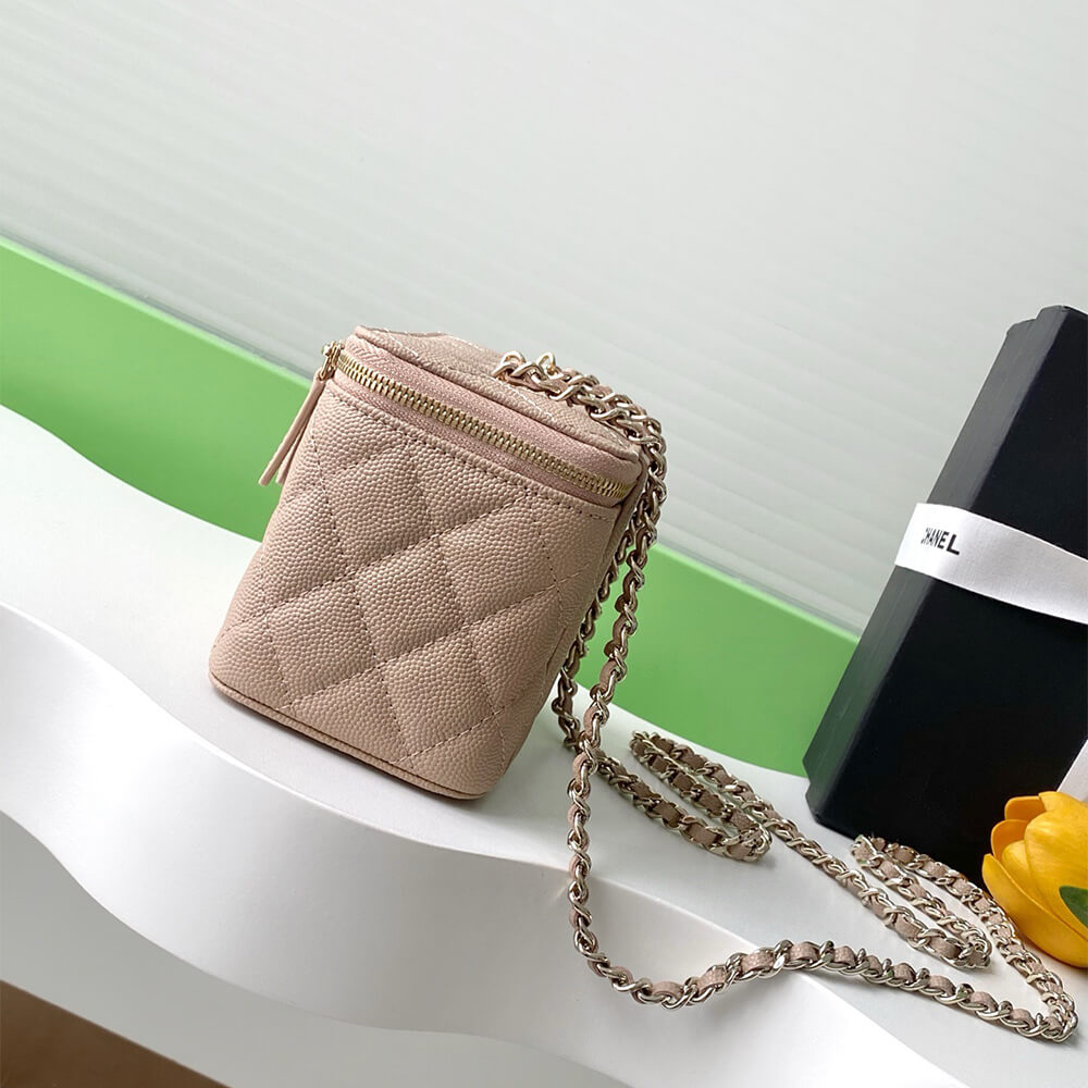 Chanel Long Vanity with chain