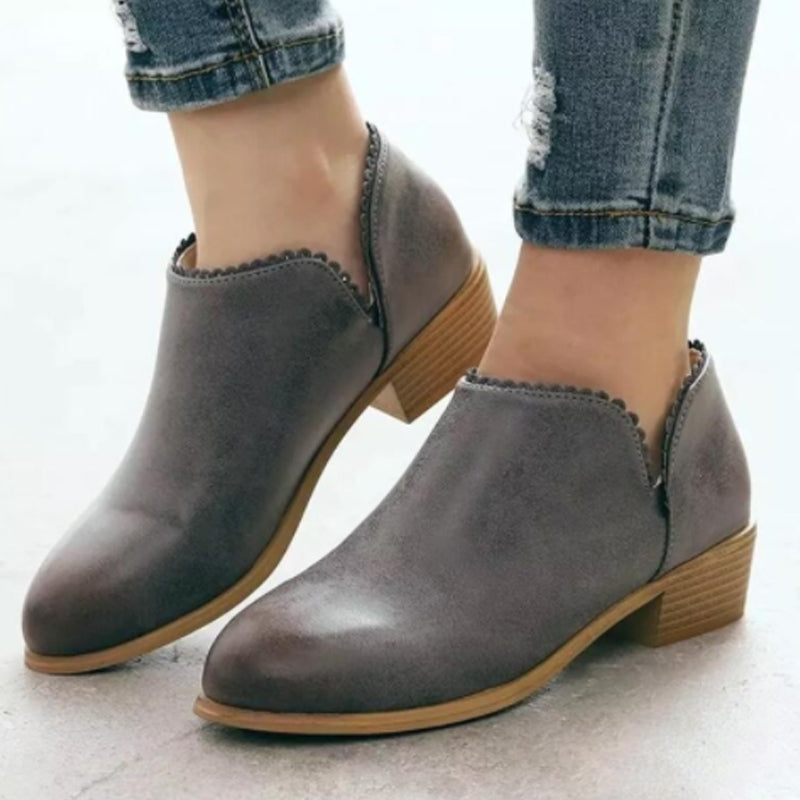 Women's short boots lace shoes