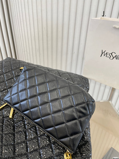 Women Saint Laurent Icare Maxi Shopping Bag In Quilted