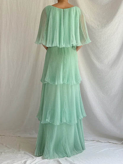 Green Layered Chiffon A Line V Neck Simple Long Party Dress Evening Dress 18 Birthday Dress SH3626