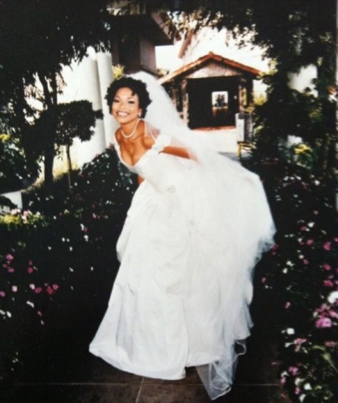 Classic White Ball Gown Off the Shoulder Satin Wedding Dress SH3806