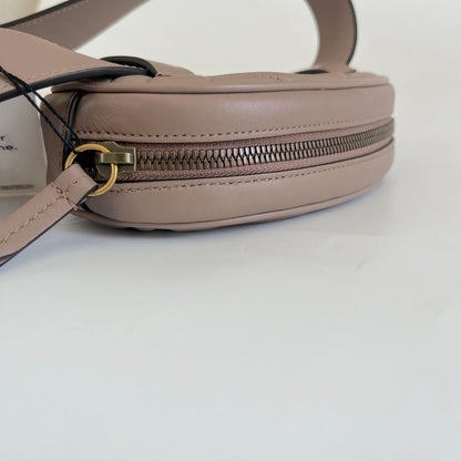 Gucci beige Matelassé Leather GG Marmont Belt Bag