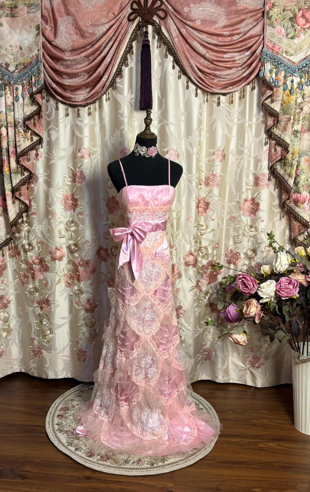Vintage Pink A Line One Spaghetti Strap Lace Beaded Satin Long Prom Dress Evening Dress SH3735