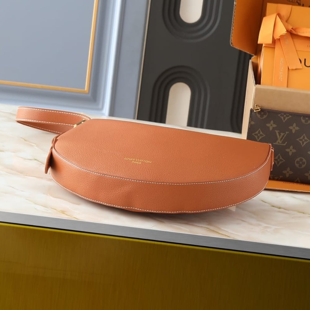 LV LOW KEY COOKIE MM COGNAC 32CM M14642