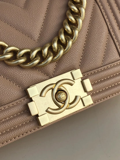 Chanel Boy Bag Caviar 20cm