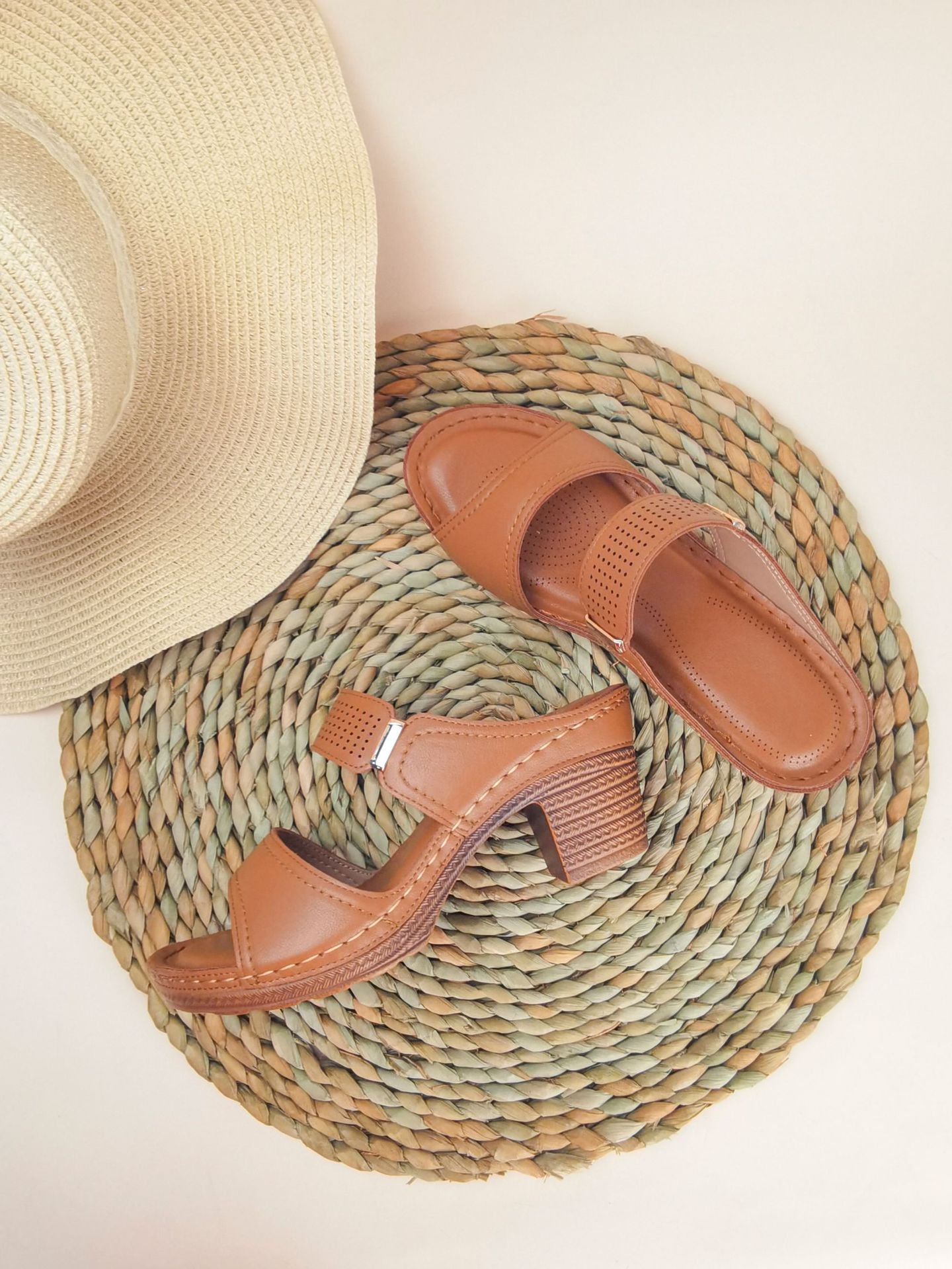 Thick high-heeled plus size comfortable slippers