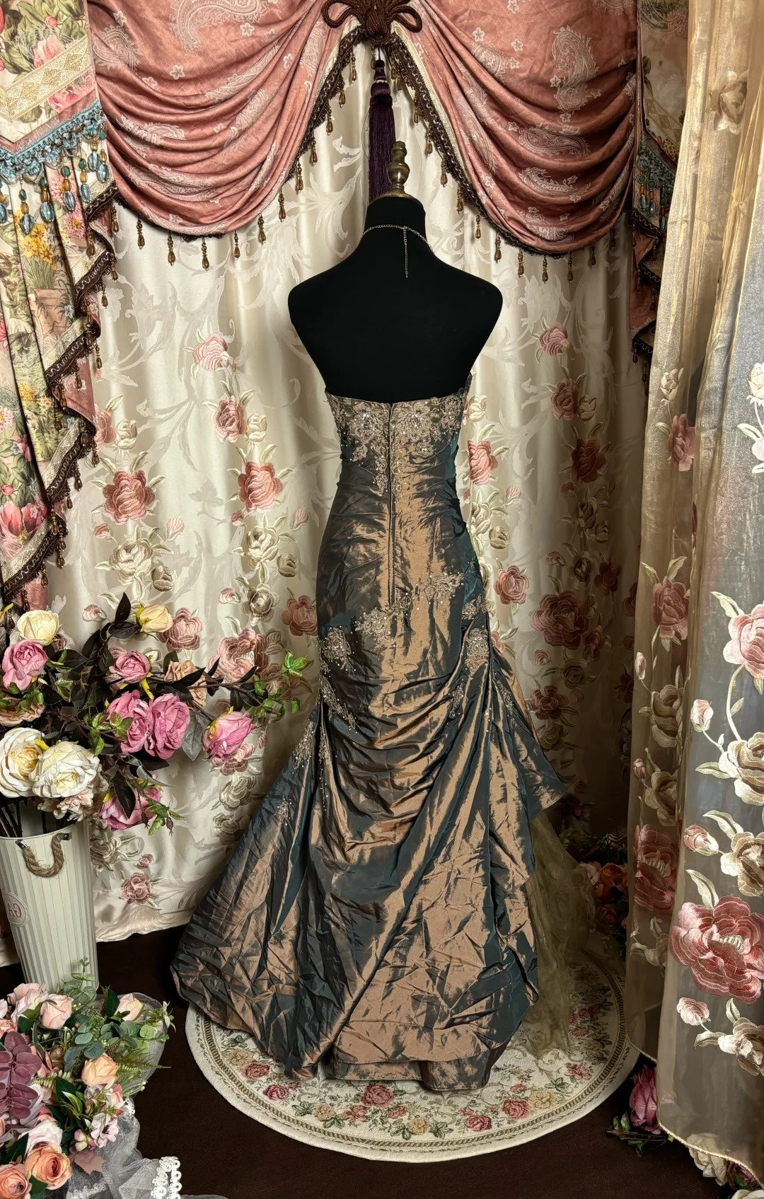 Brown vintage elegant fashion exquisite beaded long floor length satin ball gown, evening gown, party dress gh3926