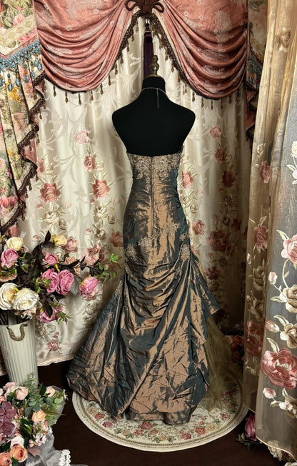Brown vintage elegant fashion exquisite beaded long floor length satin ball gown, evening gown, party dress gh3926