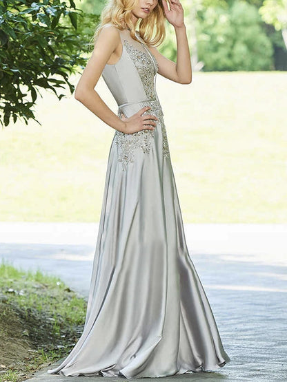 Round Neck Lace Solid Color Sleeveless Maxi Dress