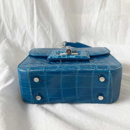 Kwanpen Crocodile Blue Box Bag